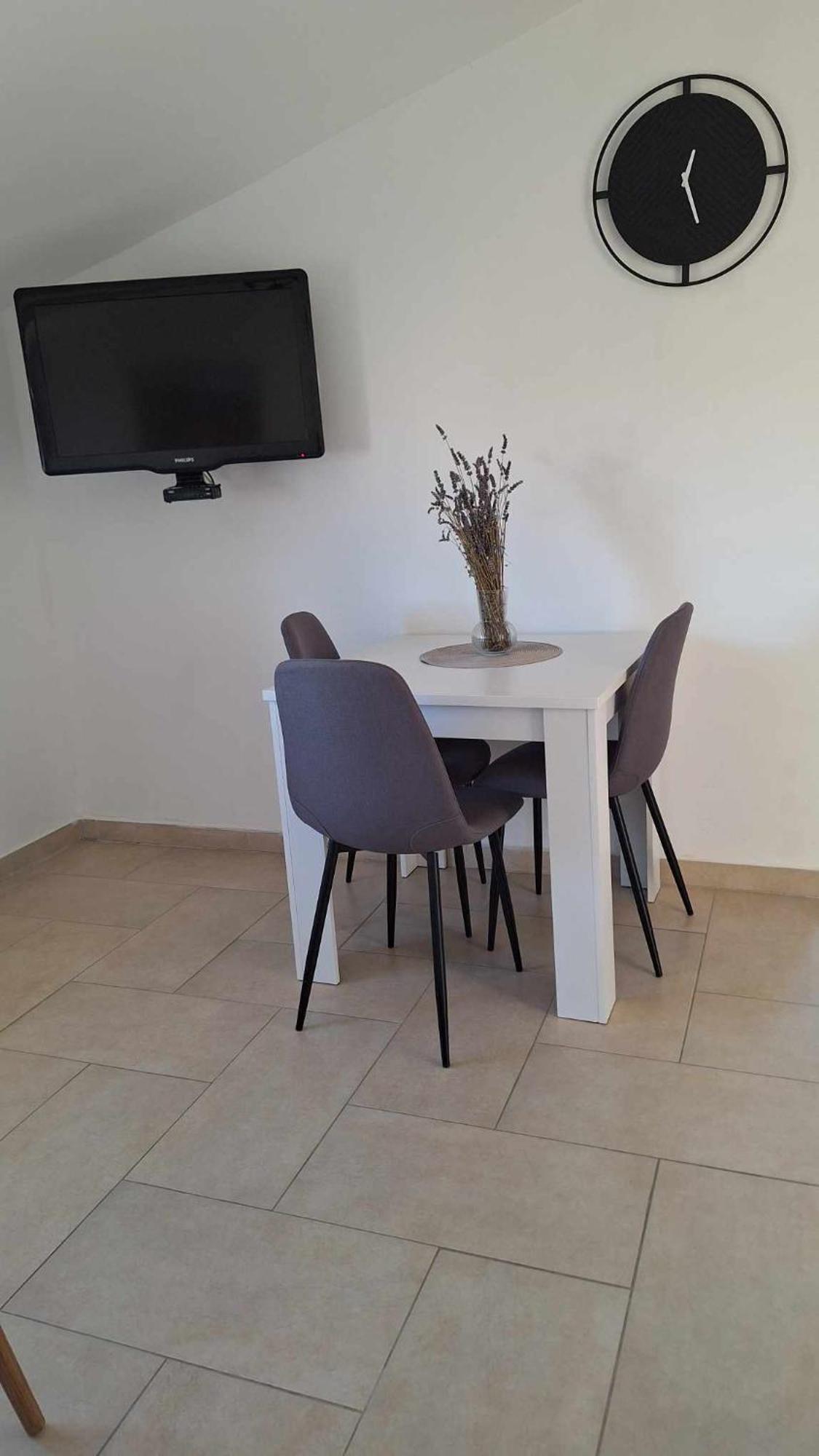 Three Lions Apartment Number 2 Pula Exterior photo